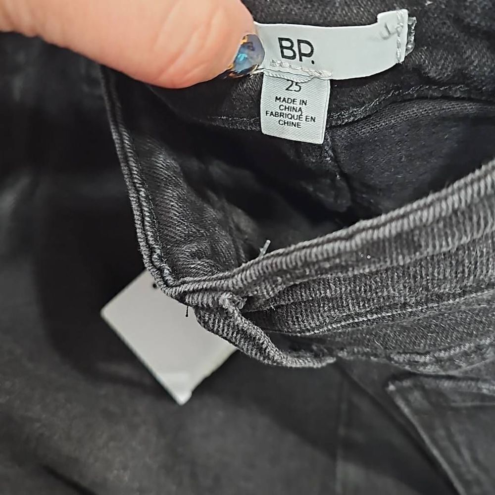 B.P Mid Rise Denim Shorts - Picture 2 of 9